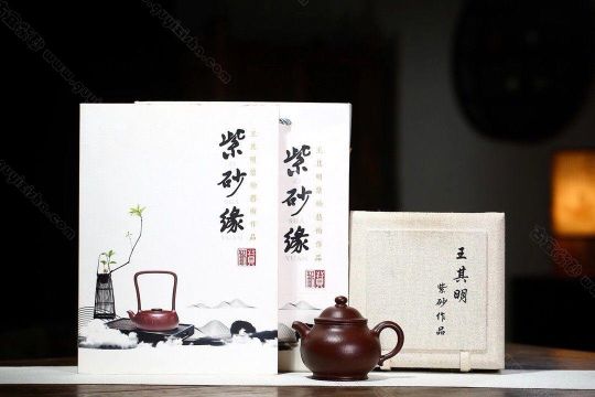 《潘壺》