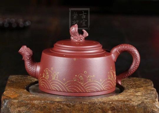《魚躍龍門》宜興紫砂壺高級工藝美術師手工禮品茶具底槽青